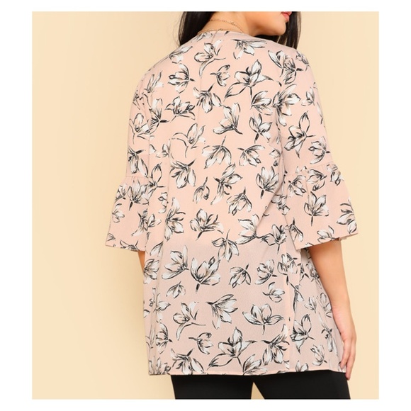 Blush Pink Floral Trumpet Sleeve Kimono - Picture 3 of 5